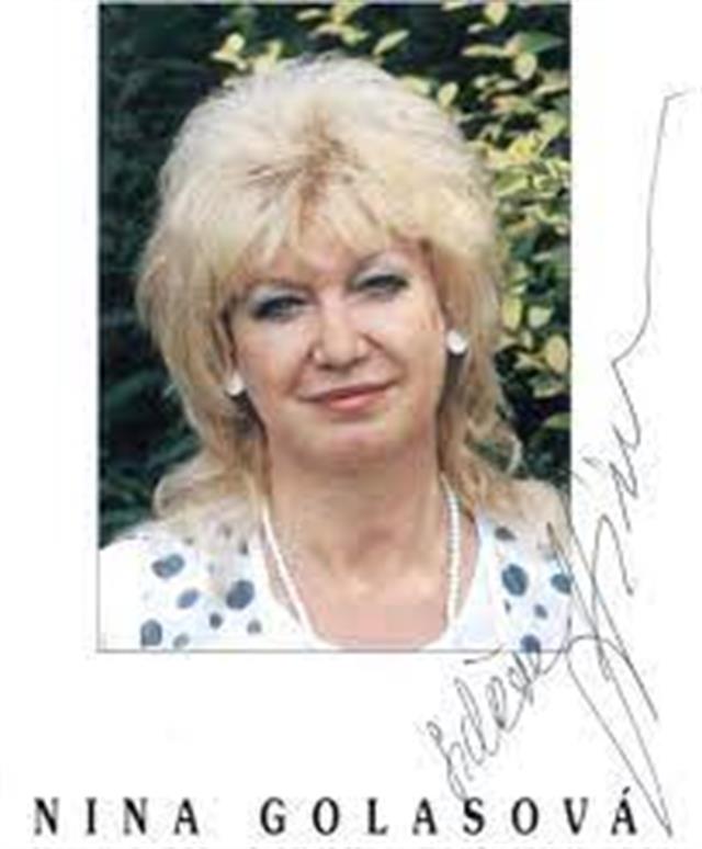 Nina Golasová